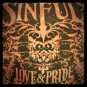 Sinful ~ Extra Long Sz L Graphic T-Shirt ~ Cap Slv